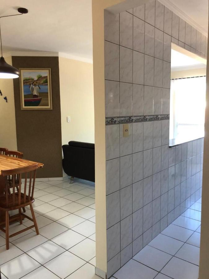 Em - Grande Apartamento Ubatuba
