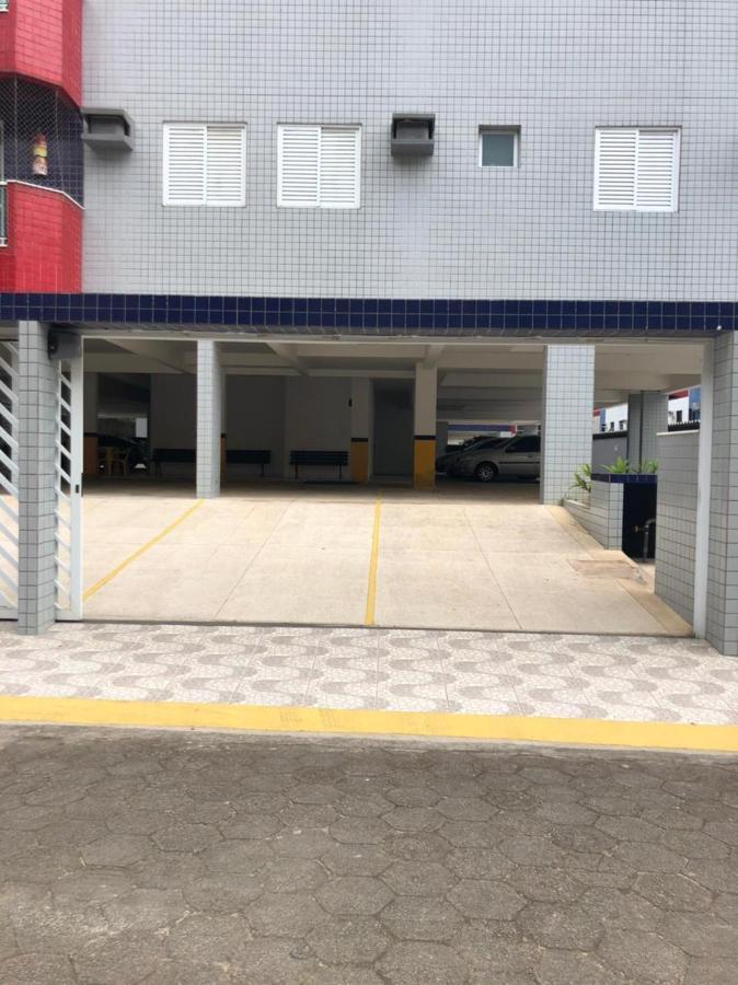 Em - Grande Apartamento Ubatuba